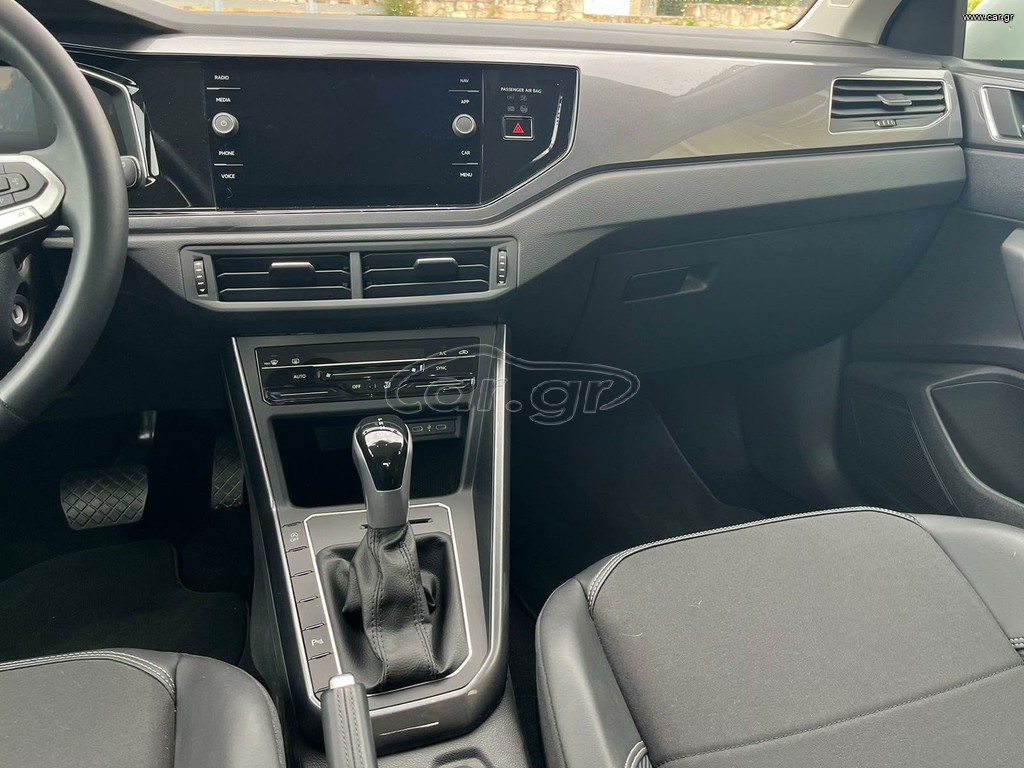 Volkswagen Taigo 1.0 TSI 08/2024 — φωτογραφία 13 από 17