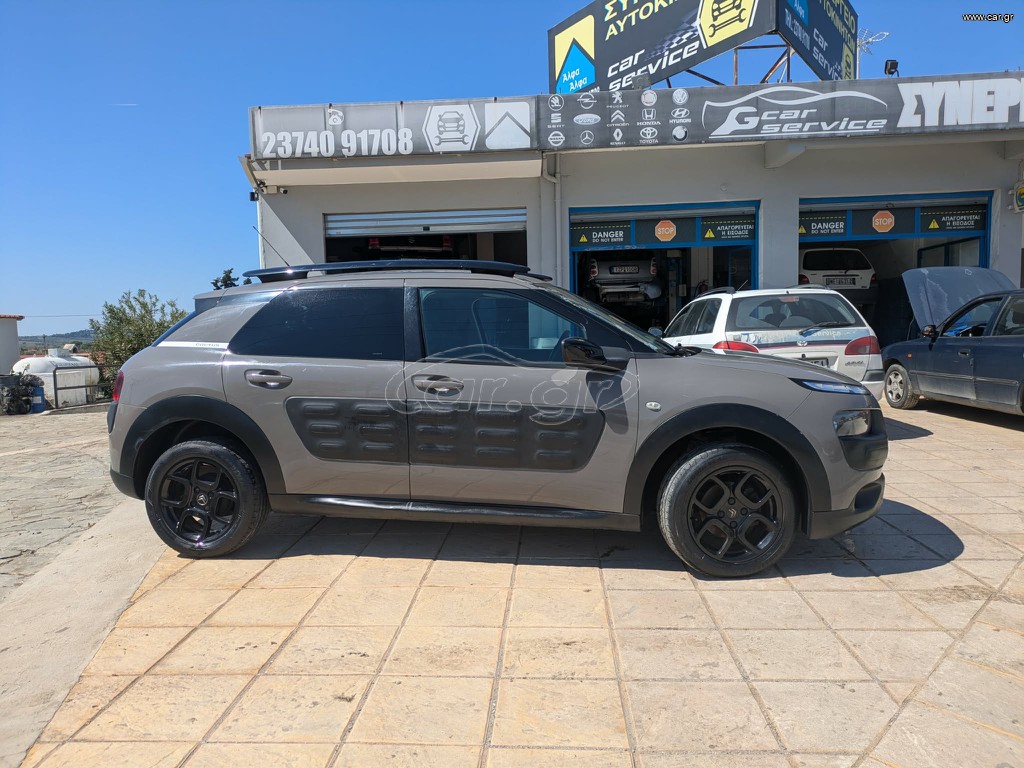 CITROEN C4 CACTUS 1.2 PURETECH FEEL 08/2019 — φωτογραφία 9 από 19