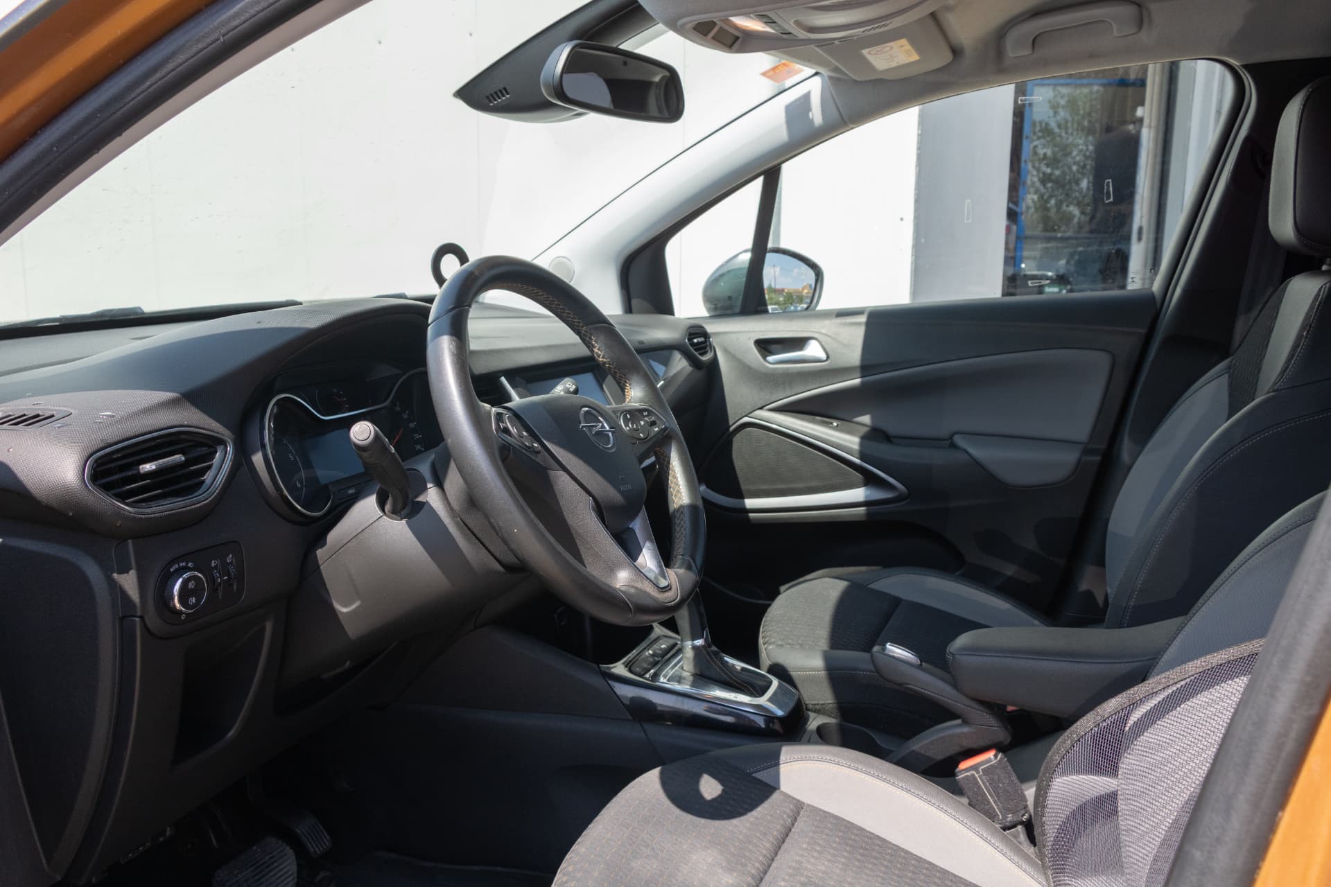 Opel Crossland X 1.5 CDTI Innovation 05/2019 — φωτογραφία 15 από 19