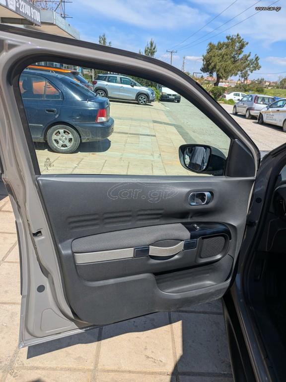 CITROEN C4 CACTUS 1.2 PURETECH FEEL 08/2019 — φωτογραφία 11 από 19